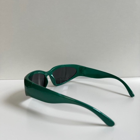 unique sick y2k 2000s vintage style forest green surfer  sunglasses - Picture 4 of 6